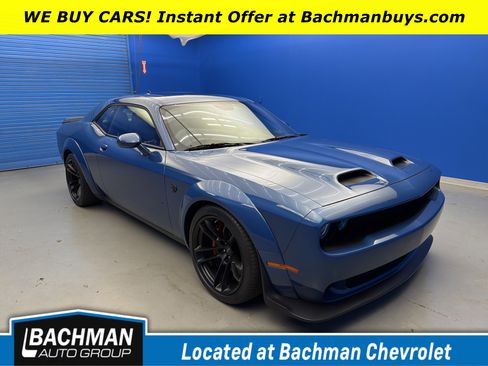 Used 2020 Dodge Challenger SRT Hellcat Redeye RWD image 1