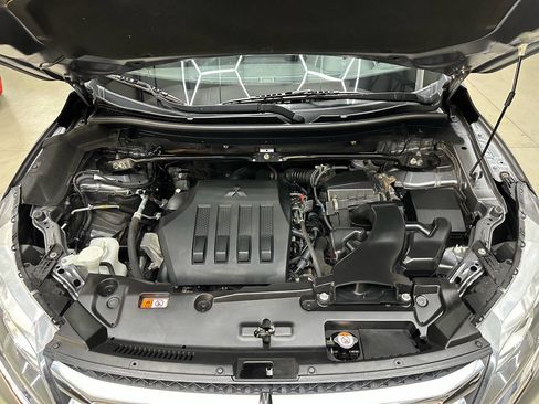 Used 2018 Mitsubishi Eclipse Cross SEL image 7