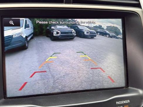 Used 2013 Ford Edge SEL FWD image 19