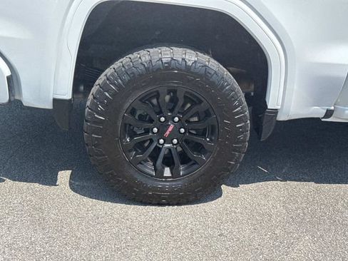 Used 2023 GMC Sierra 1500 AT4X AWD/4WD image 11