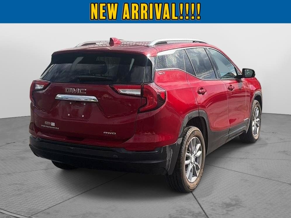 Certified 2023 GMC Terrain SLT w/ Infotainment Package II AWD/4WD image 5