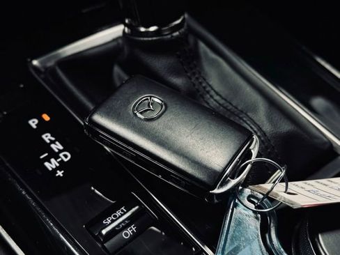 Used 2025 MAZDA CX-30 AWD 2.5 S w/ Preferred Package image 35