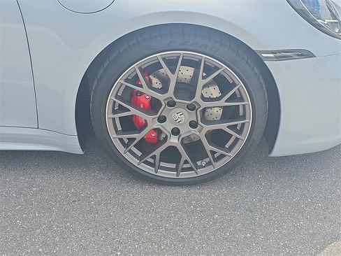 Used 2024 Porsche 911 Carrera S image 13