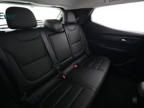 Used 2027 Chevrolet Bolt RS w/ Technology Package FWD image 5