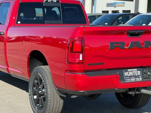 New 2026 RAM 3500 Big Horn AWD/4WD image 5