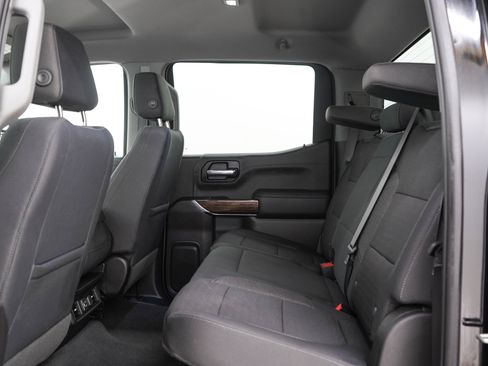Used 2019 GMC Sierra 1500 SLE w/ SLE Value Package AWD/4WD image 15