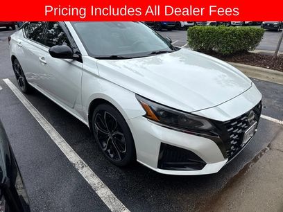 Certified 2023 Nissan Altima 2.5 SR