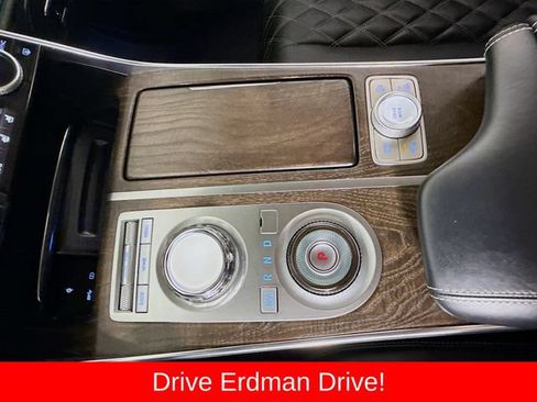 Used 2023 Genesis GV80 3.5T w/ Prestige Package AWD/4WD image 19