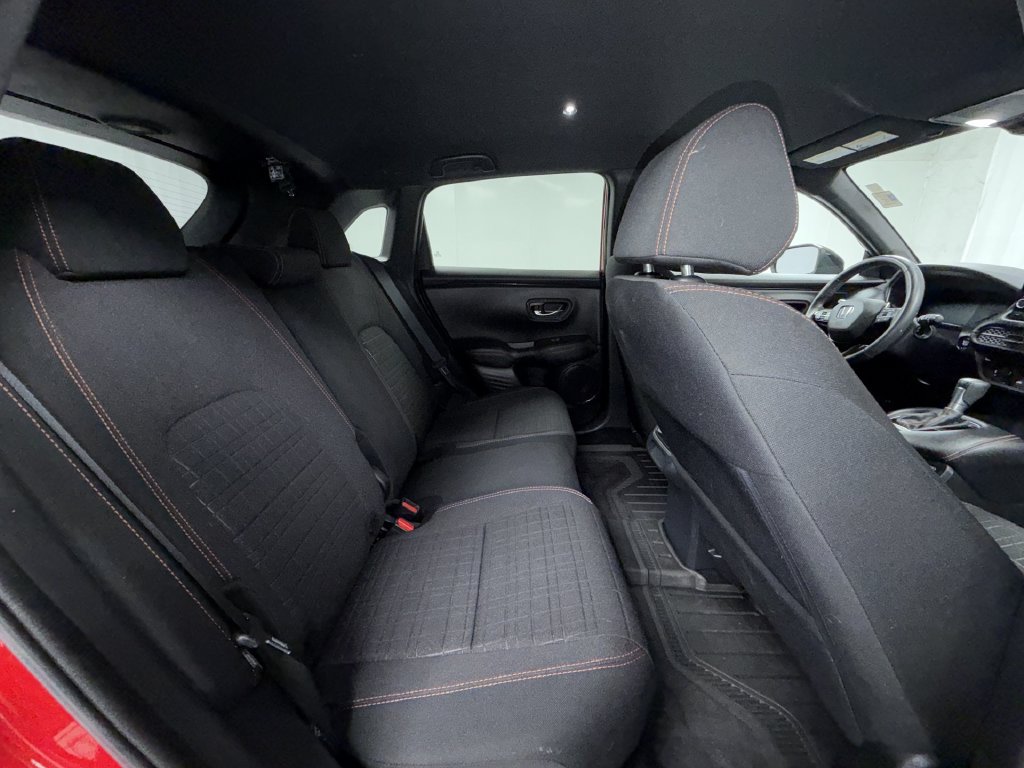 Used 2025 Honda HR-V Sport image 17