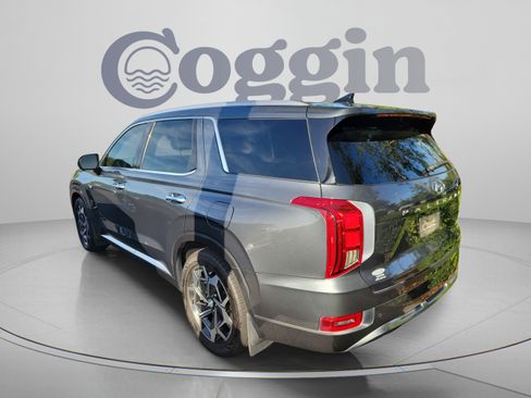 Used 2022 Hyundai Palisade Calligraphy w/ Cargo Package FWD image 3