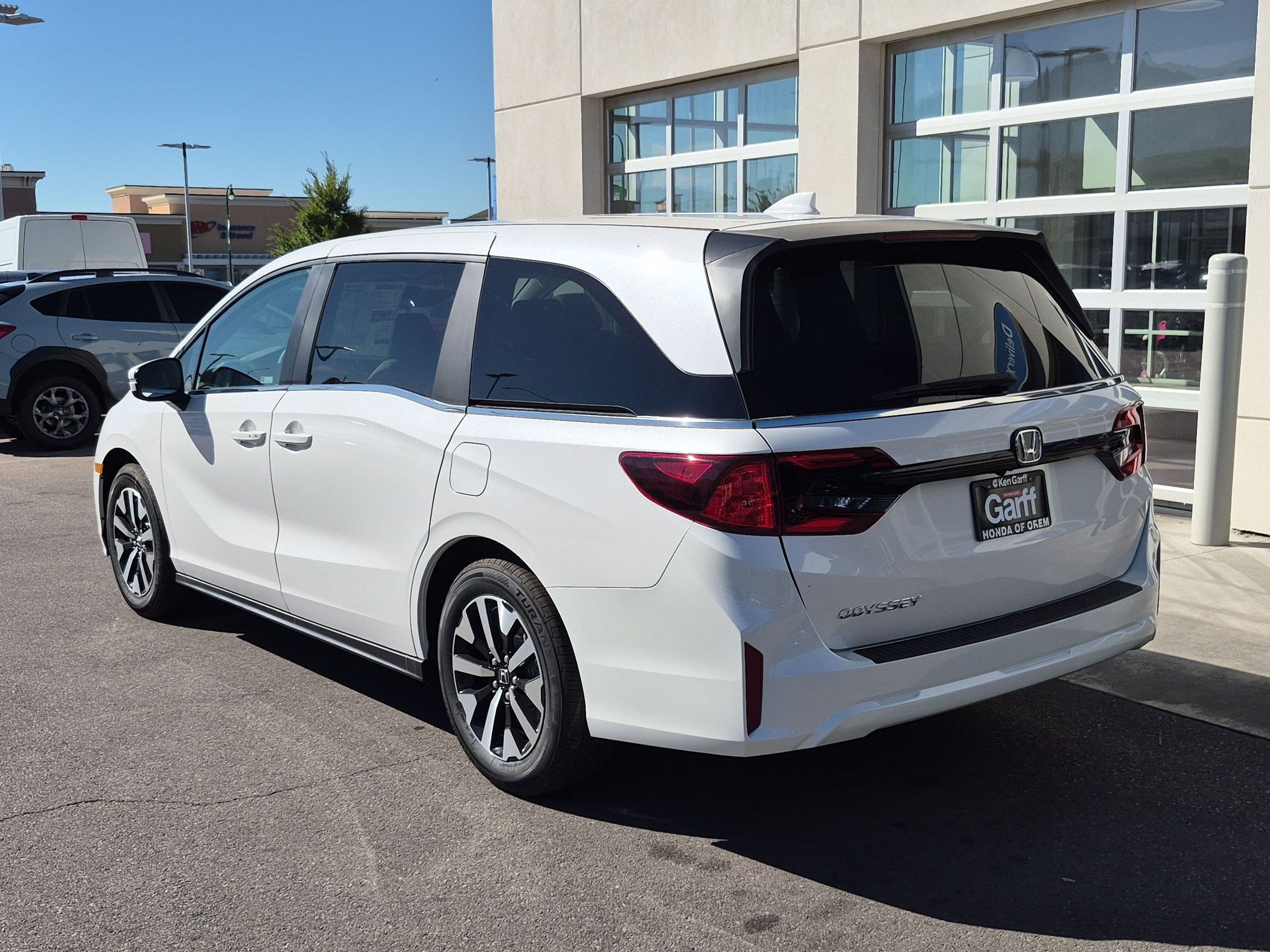 New 2027 Honda Odyssey EX-L image 7
