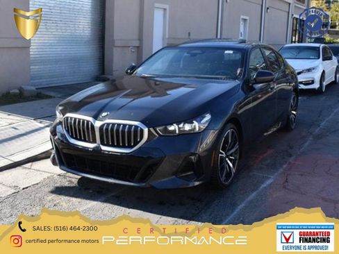 Used 2024 BMW 530i w/ M Sport Package image 1