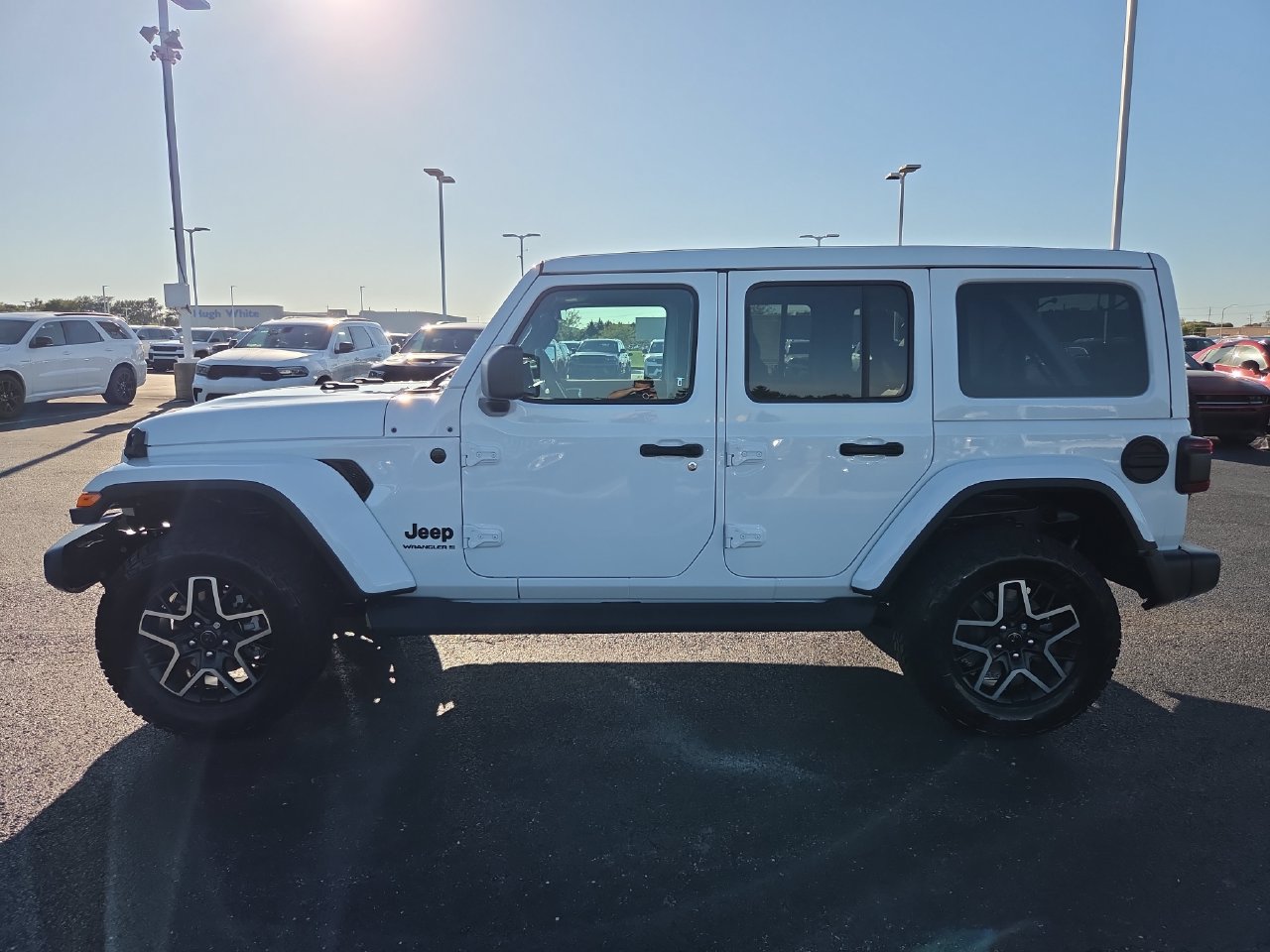 New 2027 Jeep Wrangler Unlimited Sahara AWD/4WD image 27