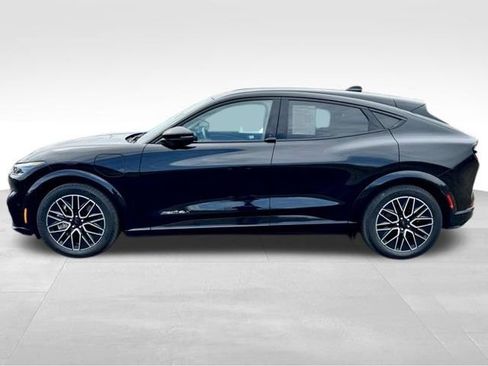 Used 2024 Ford Mustang Mach-E Premium image 5