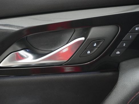 Used 2022 Chevrolet Blazer RS w/ Enhanced Convenience Package FWD image 14