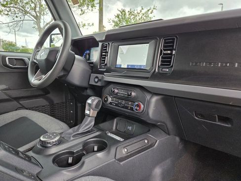 Used 2023 Ford Bronco 4-Door w/ Sasquatch Package AWD/4WD image 13