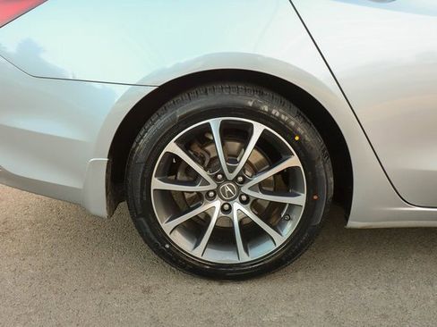 Used 2017 Acura TLX V6 SH-AWD w/ Technology Pkg image 17