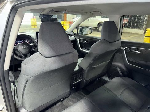 Certified 2024 Toyota RAV4 XLE image 27