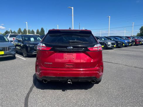 Used 2020 Ford Edge ST-Line w/ Cold Weather Package AWD/4WD image 3
