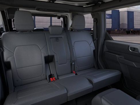 New 2026 Ford Bronco Outer Banks AWD/4WD image 11