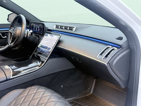 Used 2023 Mercedes-Benz S 580 4MATIC Sedan image 59