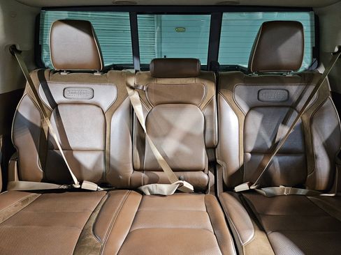 Used 2021 RAM 1500 Limited image 13