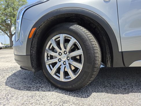 Used 2023 Cadillac XT4 Premium Luxury w/ Cold Weather Package AWD/4WD image 38