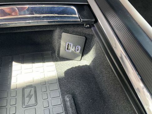 New 2025 Lincoln Corsair FWD w/ Equipment Group 101A image 24