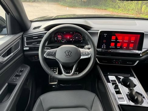 New 2026 Volkswagen Atlas Cross Sport SEL R-Line image 19