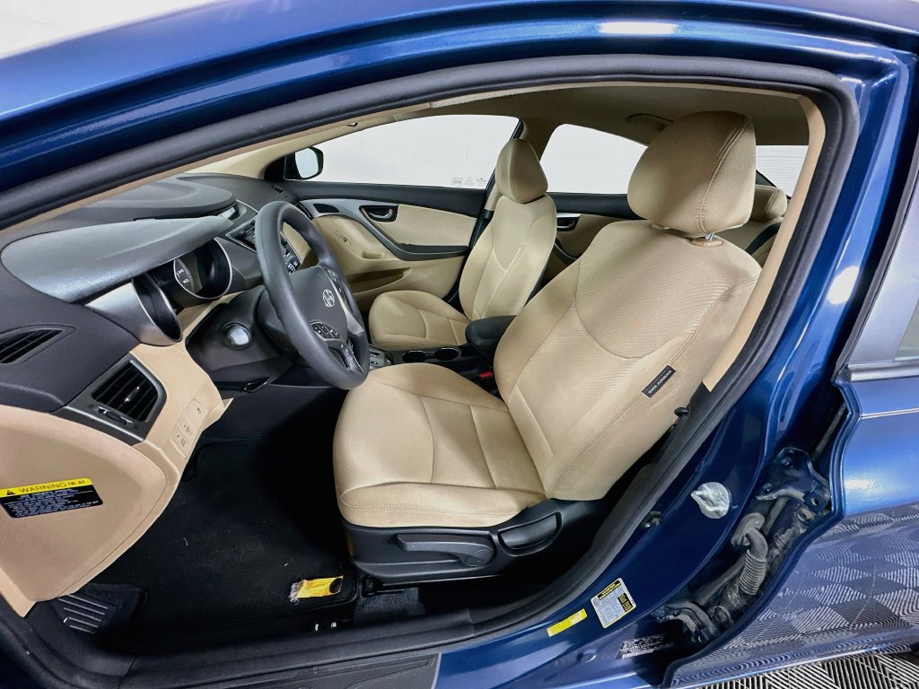 Used 2013 Hyundai Elantra GLS w/ Preferred Pkg FWD image 19