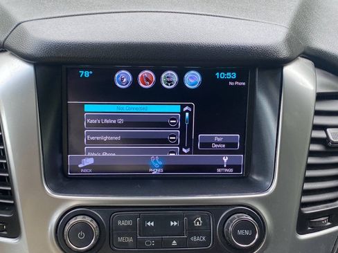 Used 2017 Chevrolet Suburban Premier RWD image 36