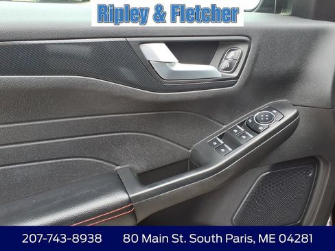Used 2023 Ford Escape ST-Line w/ Tech Pack #1 AWD/4WD image 12