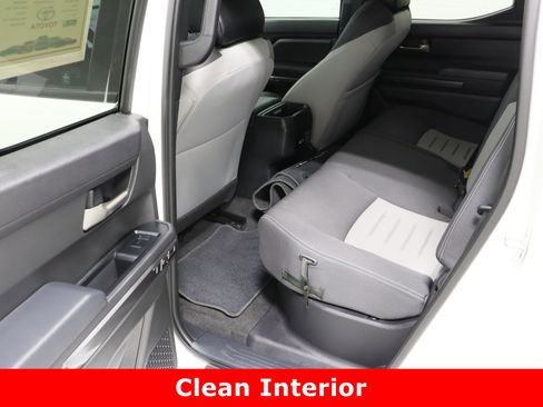 Used 2024 Toyota Tacoma TRD Sport image 26