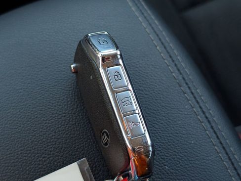 Used 2022 Kia Sportage LX image 29