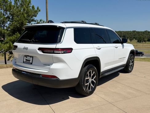 Used 2025 Jeep Grand Cherokee L Limited w/ Trailer Tow Package AWD/4WD image 6