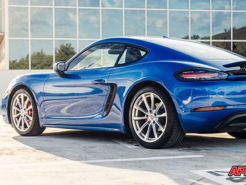 Used 2017 Porsche 718 Cayman S image 56