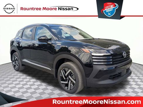 Used 2021 Nissan Rogue SV FWD image 1