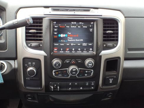 Used 2018 RAM 2500 Big Horn AWD/4WD image 12