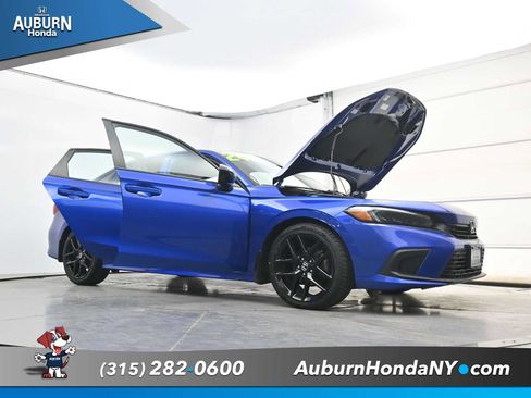 Used 2024 Honda Civic Sport image 32