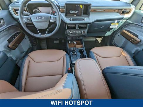 New 2024 Ford Maverick Lariat image 24