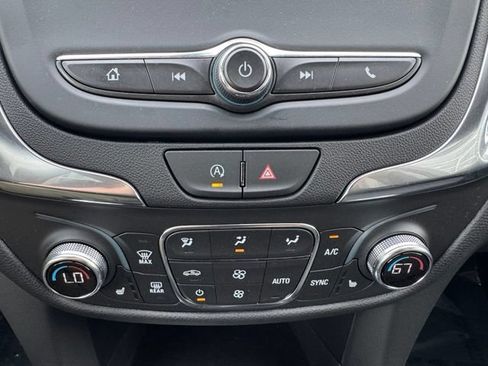 Certified 2024 Chevrolet Equinox LT AWD/4WD image 18
