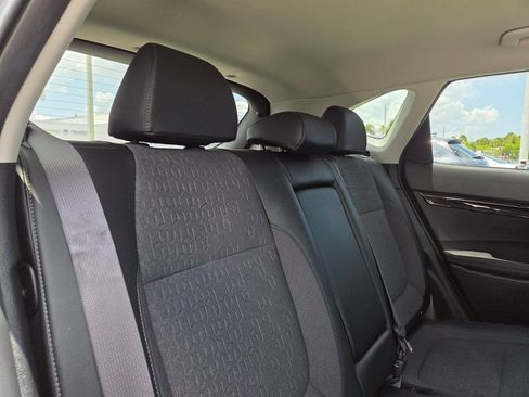 Used 2025 Kia Seltos S FWD image 18