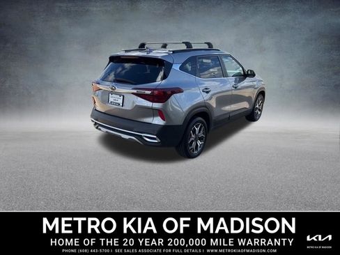 Used 2021 Kia Seltos EX AWD/4WD image 6