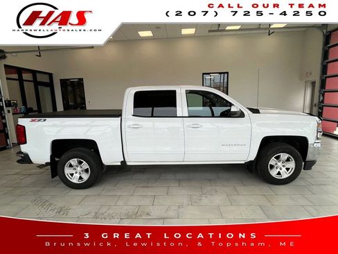 Used 2017 Chevrolet Silverado 1500 LT w/ Trailering Package image 7