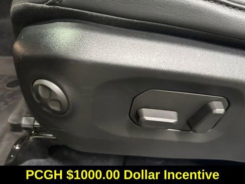 Used 2024 Jeep Wrangler High Altitude image 24