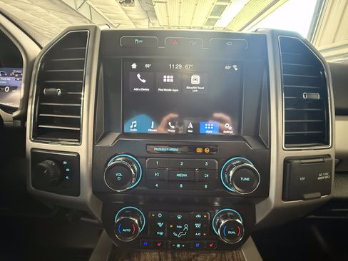 Used 2019 Ford F350 Lariat AWD/4WD image 29