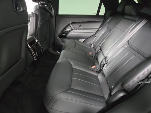 New 2026 Land Rover Range Rover Sport Dynamic SE AWD/4WD image 13