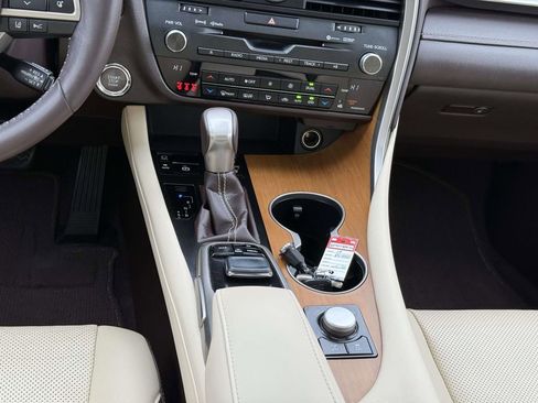 Used 2019 Lexus RX 350 AWD w/ Navigation Package image 19