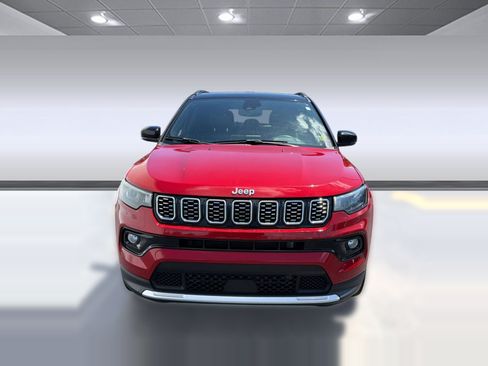 Used 2025 Jeep Compass Limited AWD/4WD image 6