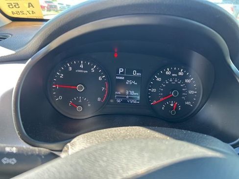 Used 2023 Kia Rio LX FWD image 8